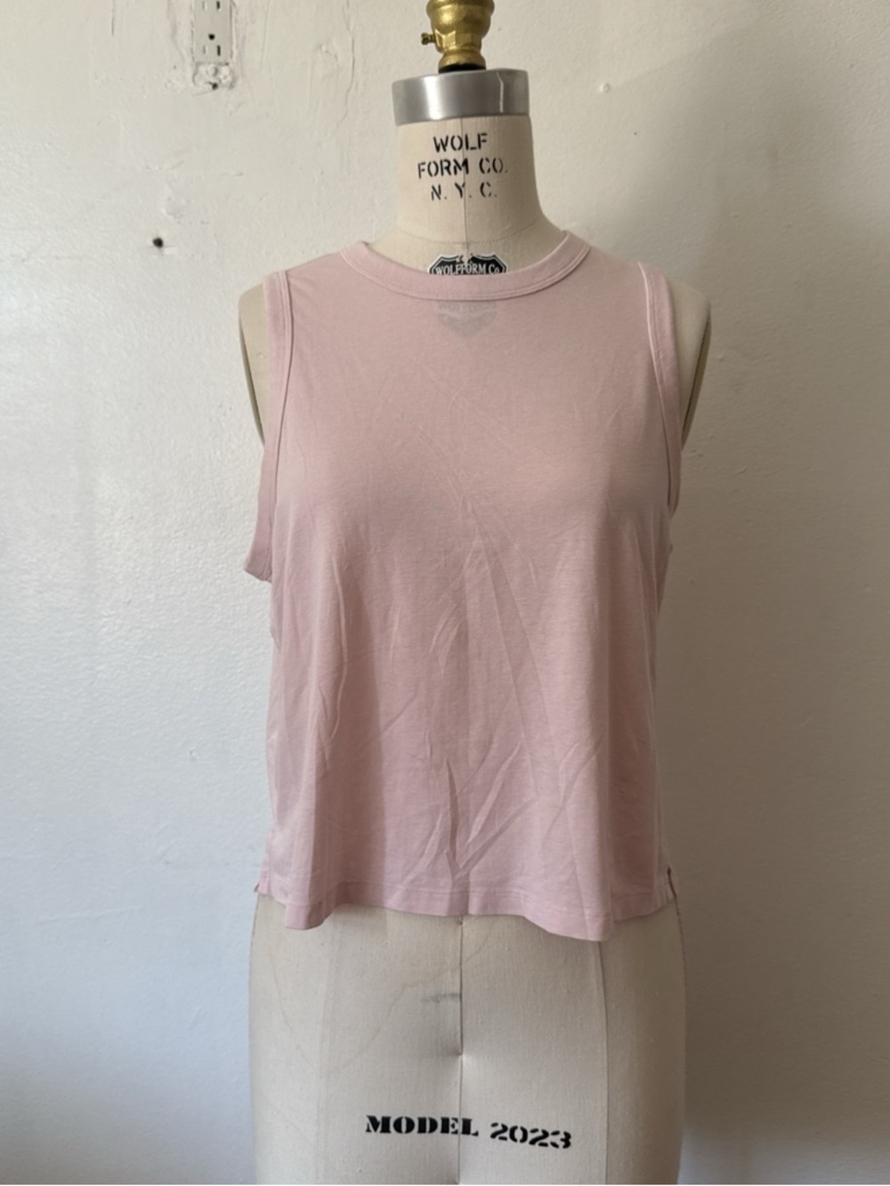 lululemon athletica Light Pink Sleeveless Crew Neck Tank